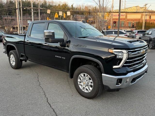 2024 Chevrolet Silverado 2500HD 4WD Crew Cab Standard Bed LTZ