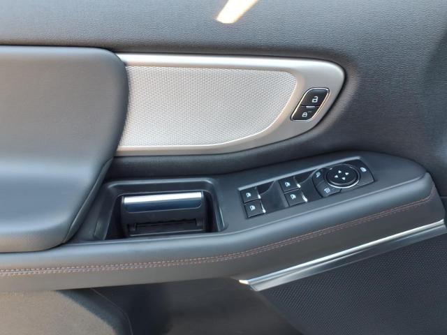 2025 Ford Expedition Active MAX
