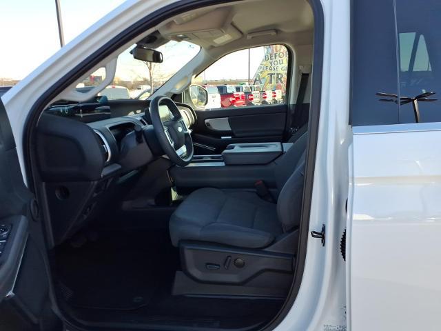 2025 Ford Expedition Active MAX