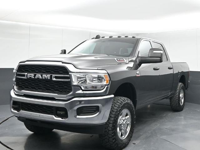 2024 Ram 3500 Tradesman Crew Cab 4x4 6'4" Box