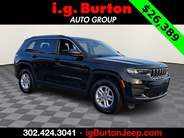 2023 Jeep Grand Cherokee Laredo 4x4