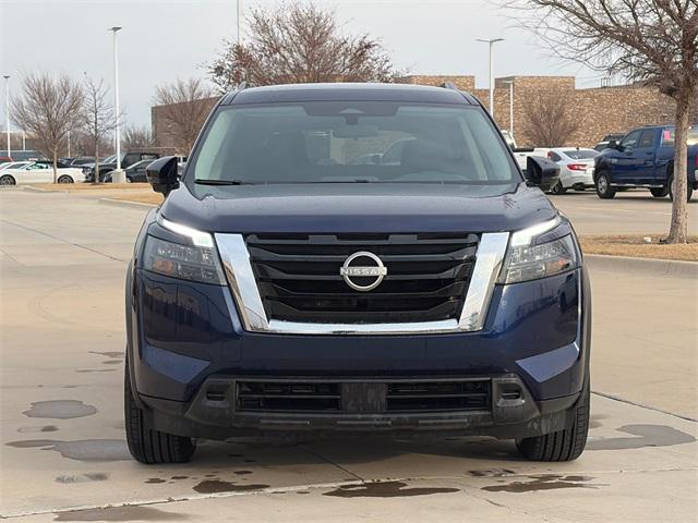 2024 Nissan Pathfinder SV 4WD