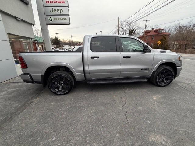 2025 Ram 1500 Big Horn Crew Cab 4x4 5'7" Box