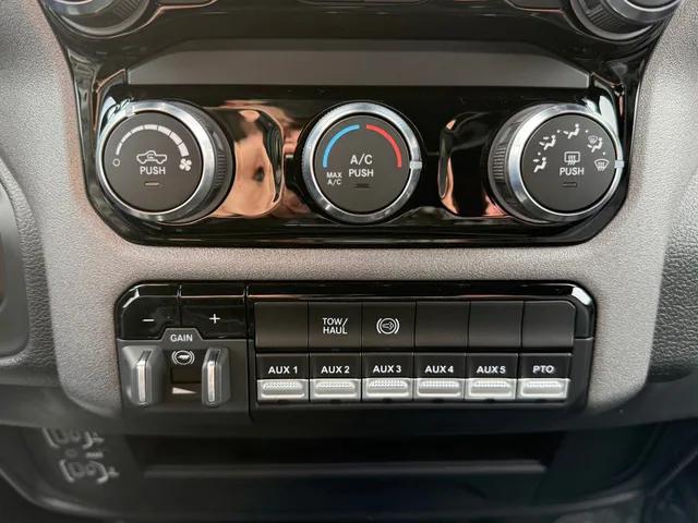 2026 Ram 5500 Chassis Cab Tradesman/Big Horn
