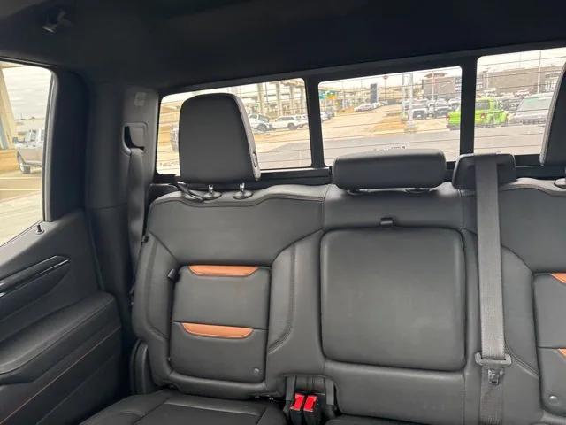 2023 GMC Sierra 1500 AT4