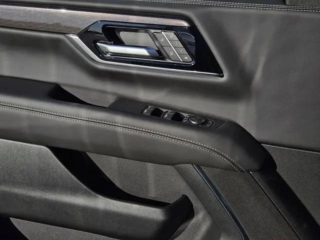 2026 GMC Yukon XL 4WD Elevation