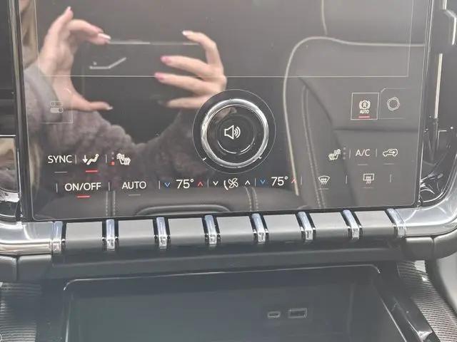 2026 GMC Yukon XL 4WD Elevation