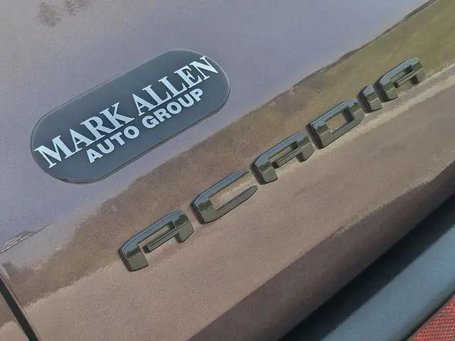 2026 GMC Acadia Elevation FWD