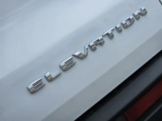 2026 GMC Acadia Elevation FWD