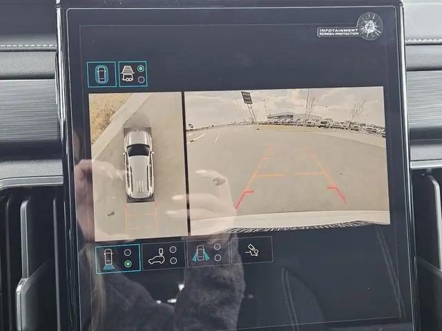 2026 GMC Acadia Elevation FWD