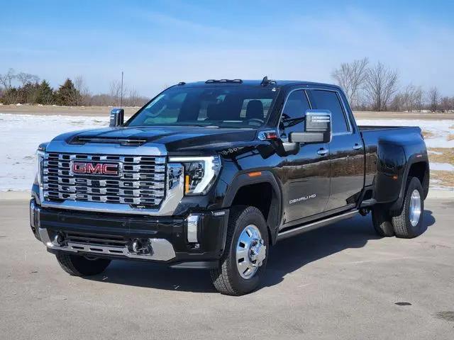 2026 GMC Sierra 3500HD Crew Cab, Long Bed, Denali Dual Rear Wheel, 4WD