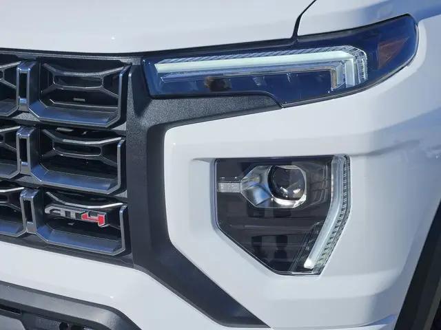2026 GMC Canyon AT4, 4WD
