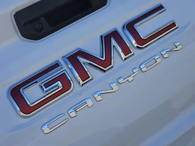 2026 GMC Canyon AT4, 4WD