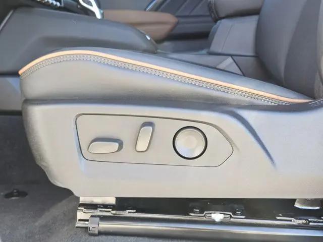 2026 GMC Canyon AT4, 4WD