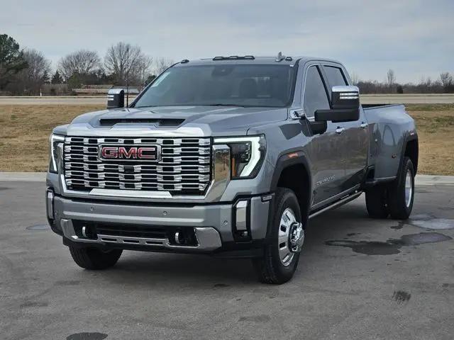 2026 GMC Sierra 3500HD Crew Cab, Long Bed, Denali Dual Rear Wheel, 4WD