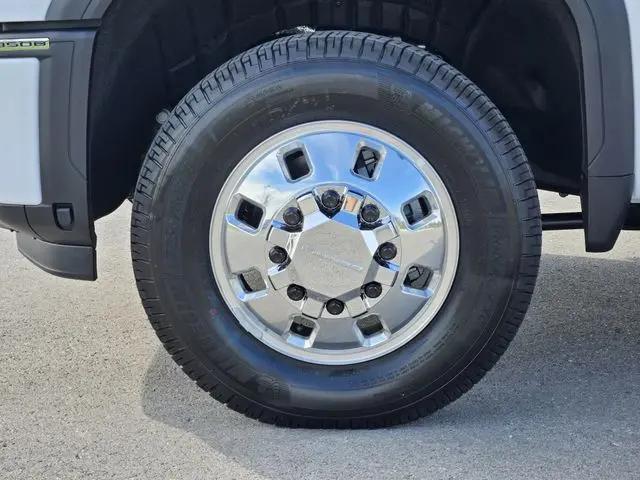 2026 GMC Sierra 3500HD Crew Cab, Long Bed, Denali Dual Rear Wheel, 4WD