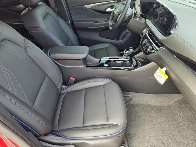 2026 Buick NV Sport Touring FWD