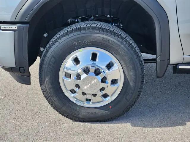 2026 GMC Sierra 3500HD Crew Cab, Long Bed, Denali Ultimate Dual Rear Wheel, 4WD