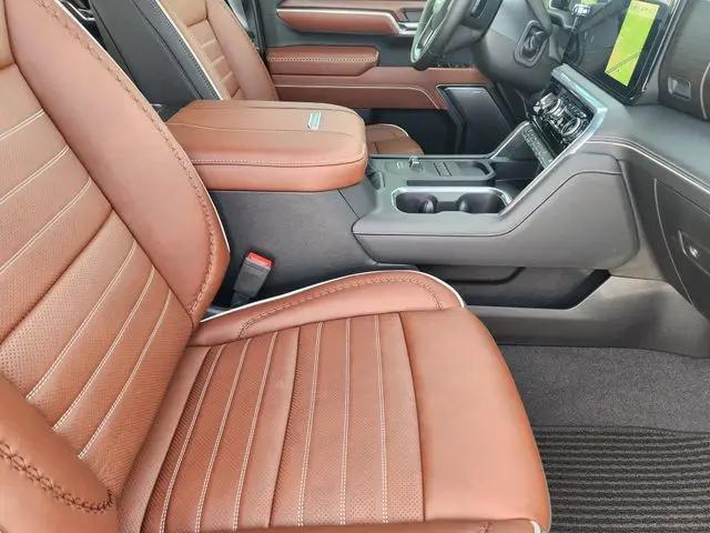 2026 GMC Sierra 3500HD Crew Cab, Long Bed, Denali Ultimate Dual Rear Wheel, 4WD