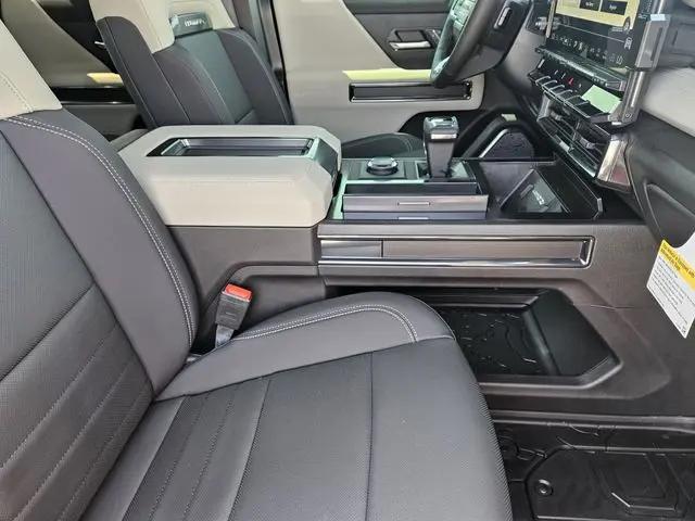 2026 GMC HUMMER EV 2X 4WD