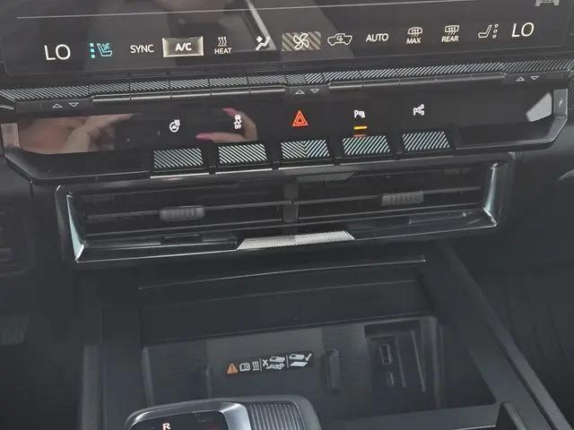 2026 GMC HUMMER EV 2X 4WD