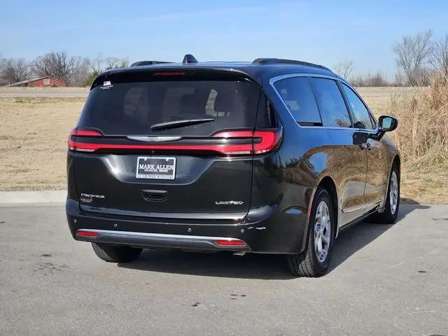 2023 Chrysler Pacifica Limited