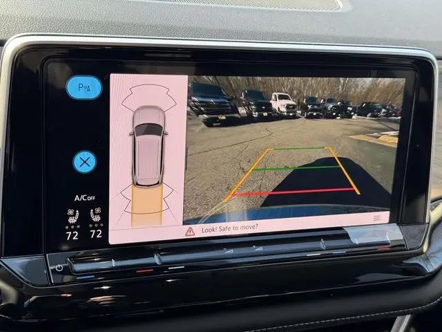 2026 Volkswagen Atlas SE with Technology