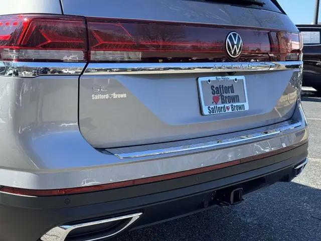 2026 Volkswagen Atlas SE with Technology