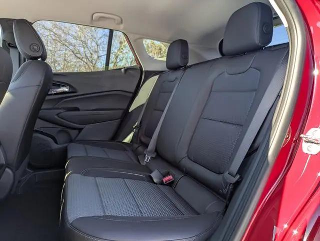 2026 Chevrolet Trax FWD LT