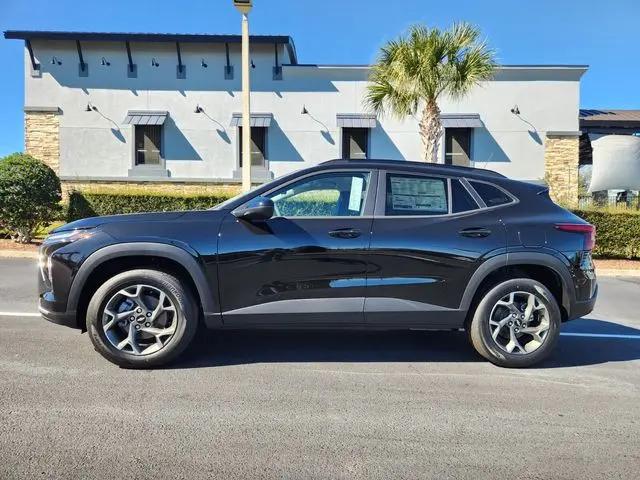 2026 Chevrolet Trax FWD LT