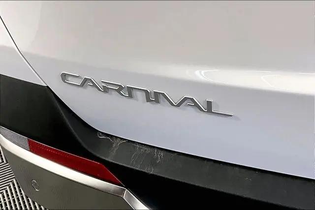 2026 Kia Carnival MPV SX