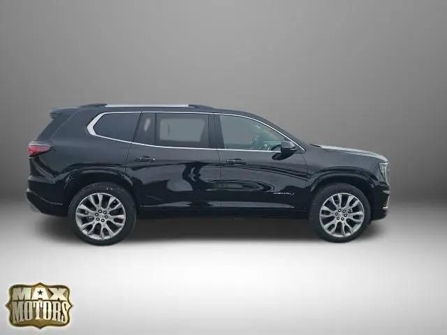 2026 GMC Acadia Denali AWD