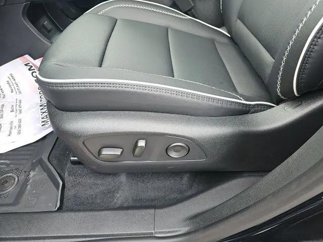 2026 GMC Acadia Denali AWD
