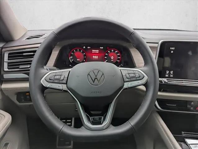 2026 Volkswagen Atlas SEL Premium R-Line