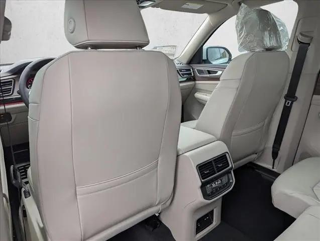 2026 Volkswagen Atlas SEL Premium R-Line