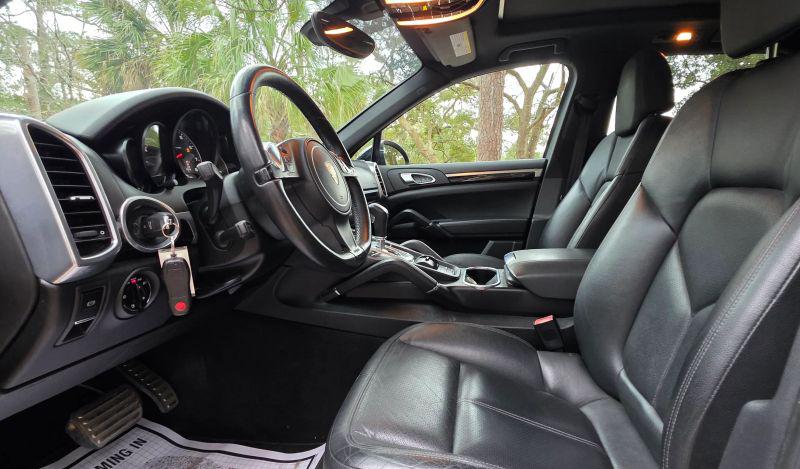 2013 Porsche Cayenne S