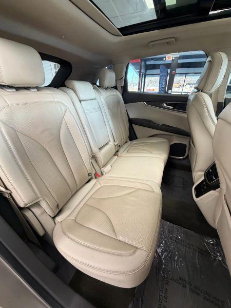 2020 Lincoln Nautilus Reserve