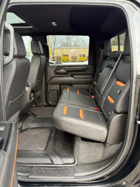 2024 GMC Sierra 3500HD 4WD Crew Cab Standard Bed AT4