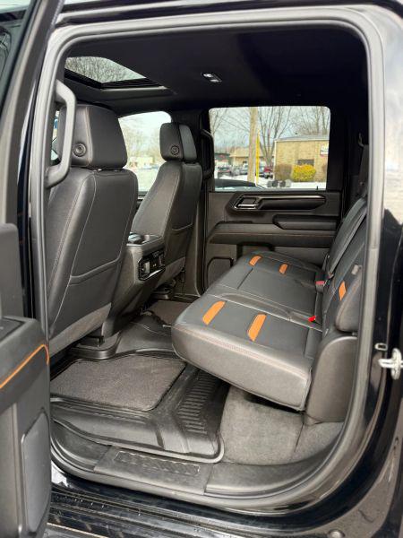 2024 GMC Sierra 3500HD 4WD Crew Cab Standard Bed AT4