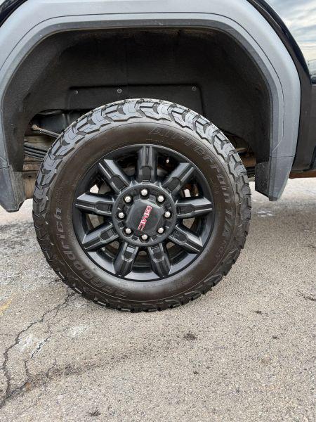 2024 GMC Sierra 3500HD 4WD Crew Cab Standard Bed AT4