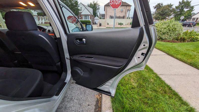 2009 Nissan Rogue S