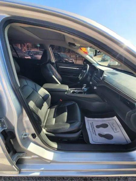 2020 Nissan Altima SL FWD