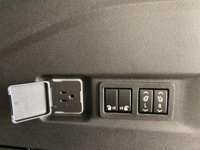2026 GMC Yukon XL 4WD Elevation