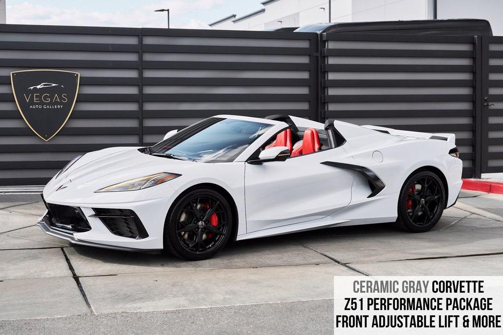 /2022 Chevrolet Corvette-Stingray