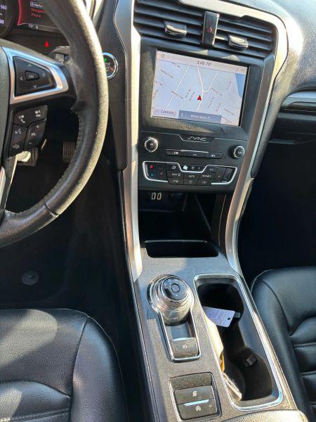 2020 Ford Fusion SEL