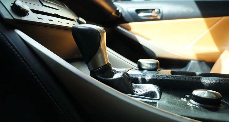 2015 Lexus IS 250 Crafted Line