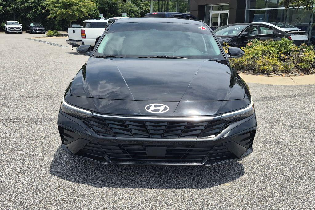 New 2026 Black Hyundai Limited image 2