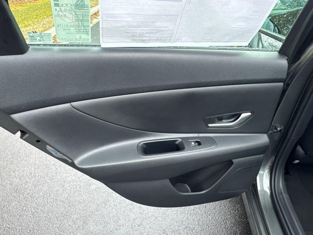 New 2026 Gray HYUNDAI SE image 13