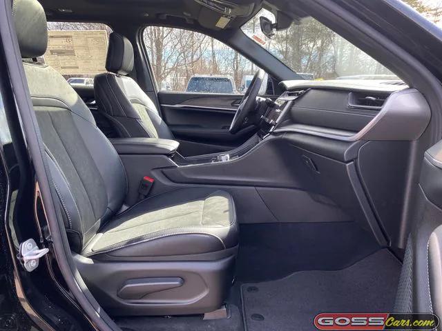 2026 Jeep Grand Cherokee Altitude 4x4