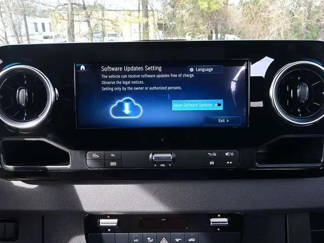 2026 Mercedes-Benz Sprinter 2500 High Roof 4-Cyl Diesel HO